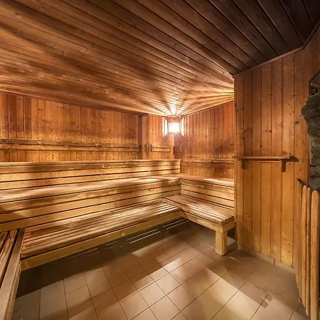 Hotel Gołębiewski 4*