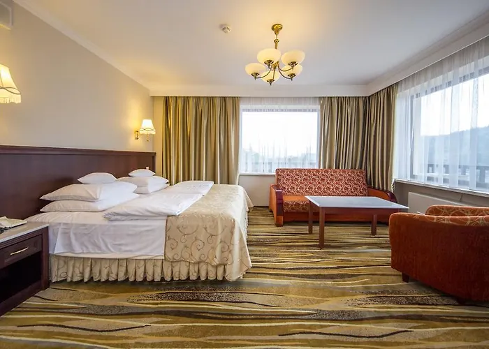 מלון Golebiewski 4*