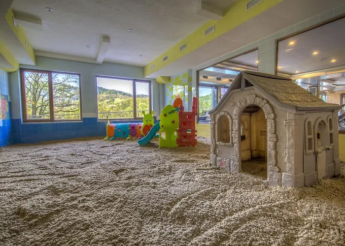 מלון Golebiewski 4*